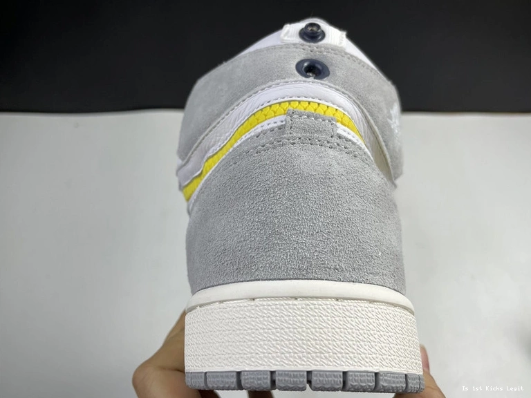 Smoke Light 1 Switch CW6576-100  Jordan High 0215